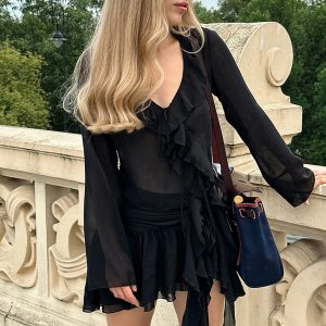 Holiday Design Sense Fashion Ruffles Suit - Image 4