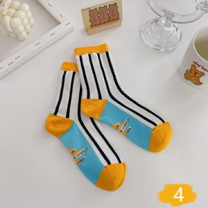 Rainbow Women Cute Mid-calf Length Socks - Image 9