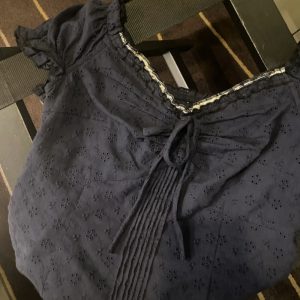 V-neck Lace Puff Sleeve Niche Shirt Short Sleeve - Image 2