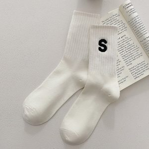 Women's Embroidered S-letter Cotton Sweat-absorbent Autumn And Winter Socks - Image 2