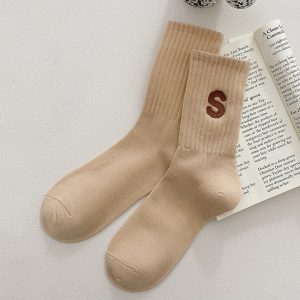 Women's Embroidered S-letter Cotton Sweat-absorbent Autumn And Winter Socks - Image 8
