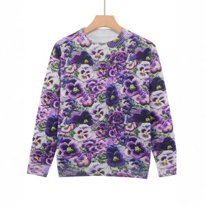 Plus Size Women's Digital Printed Round Neck Pullover Top - Image 1