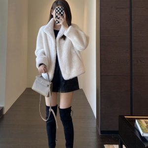 Womens Stylish Loose-fitting Fur-trimmed Collar Coat - Image 8